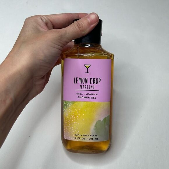 Bath And Body’s Lemon Drop Martini Shower Gel - Picture 1 of 1